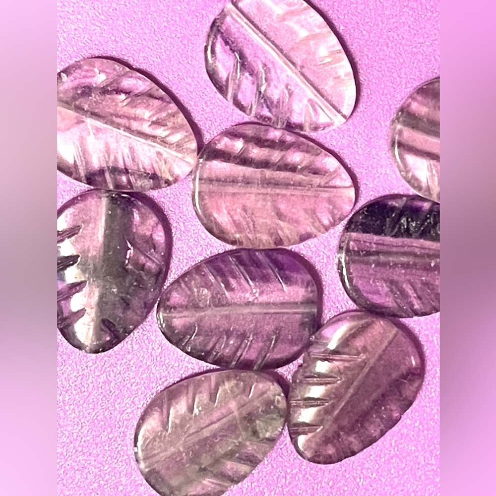 Lot of 6 20mm Sapphire/Ruby Leaf Beads